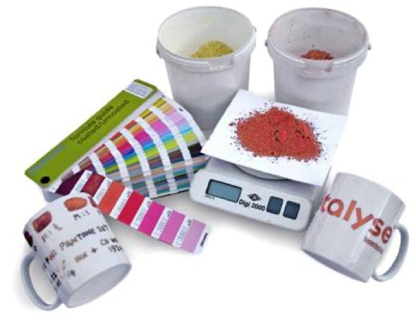 Mixing spot colour enamels for mug printing
